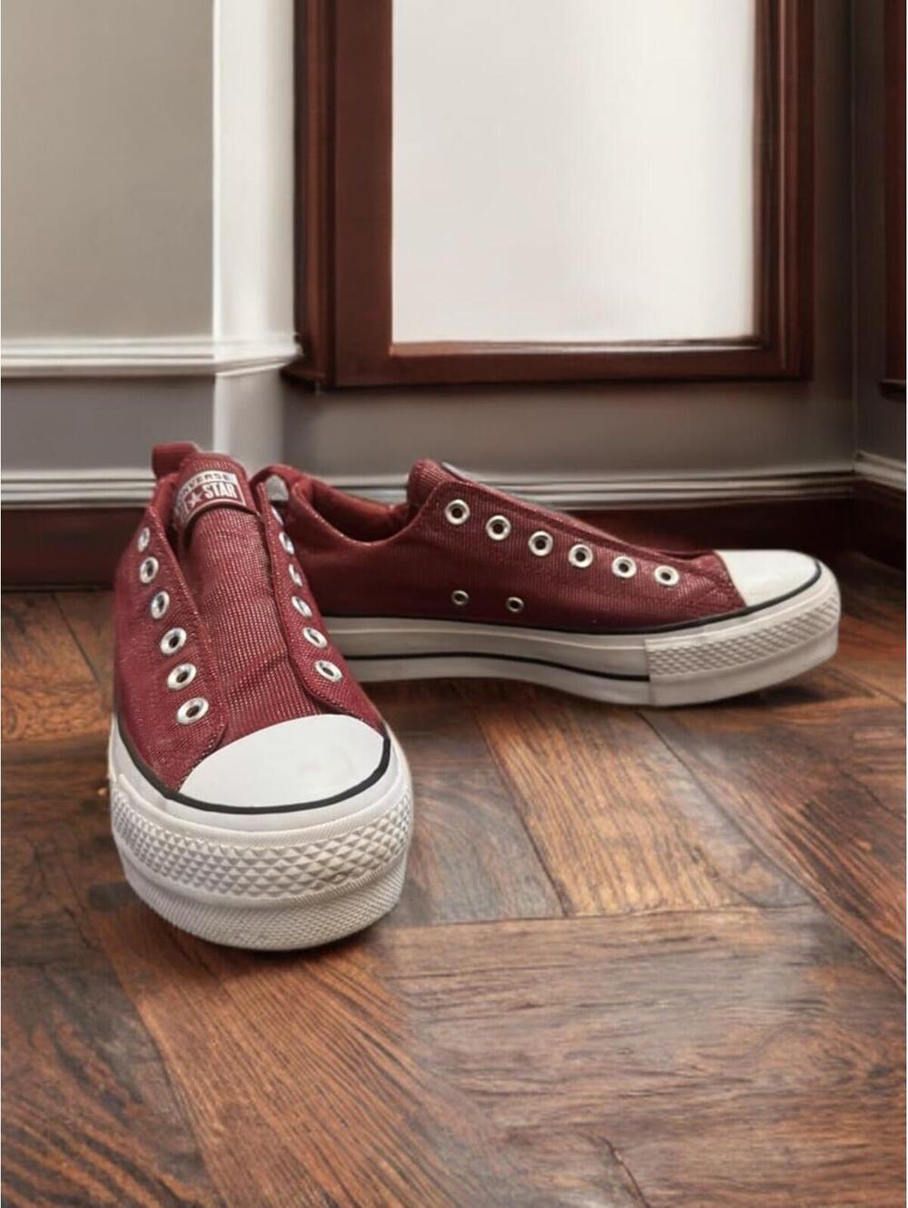 **Converse Chuck Taylor All Star Shoreline Red Slip-On Sneakers**